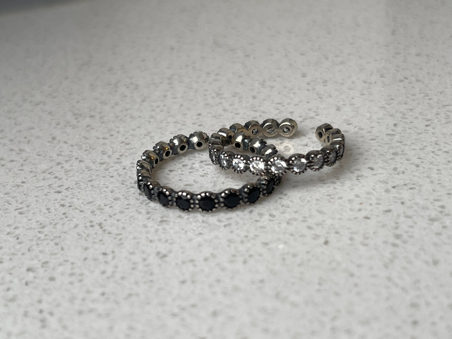 Lovaly ring