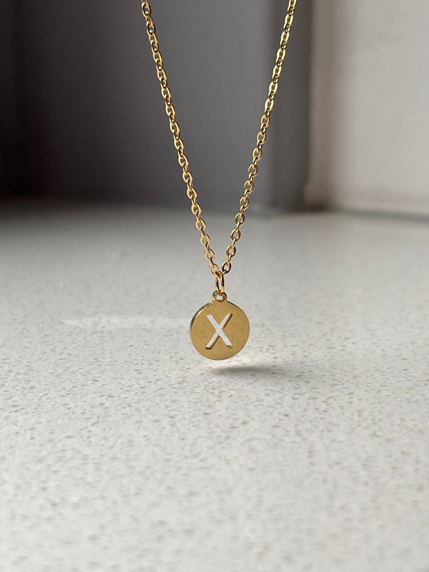 Ketting met hanger X