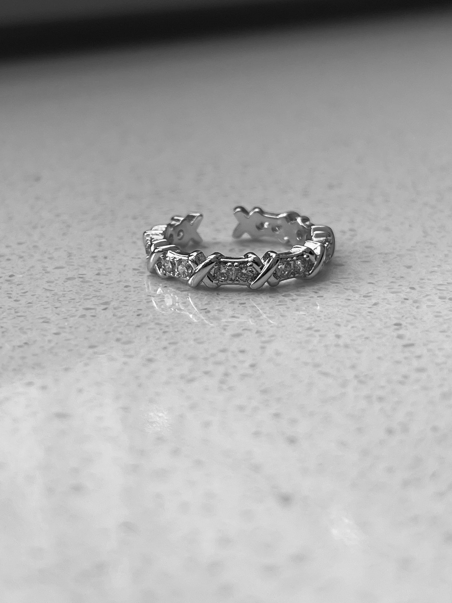 Xess ring