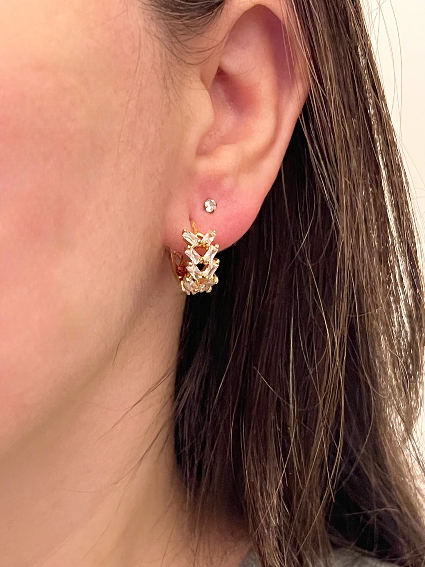 Lovaly Studs