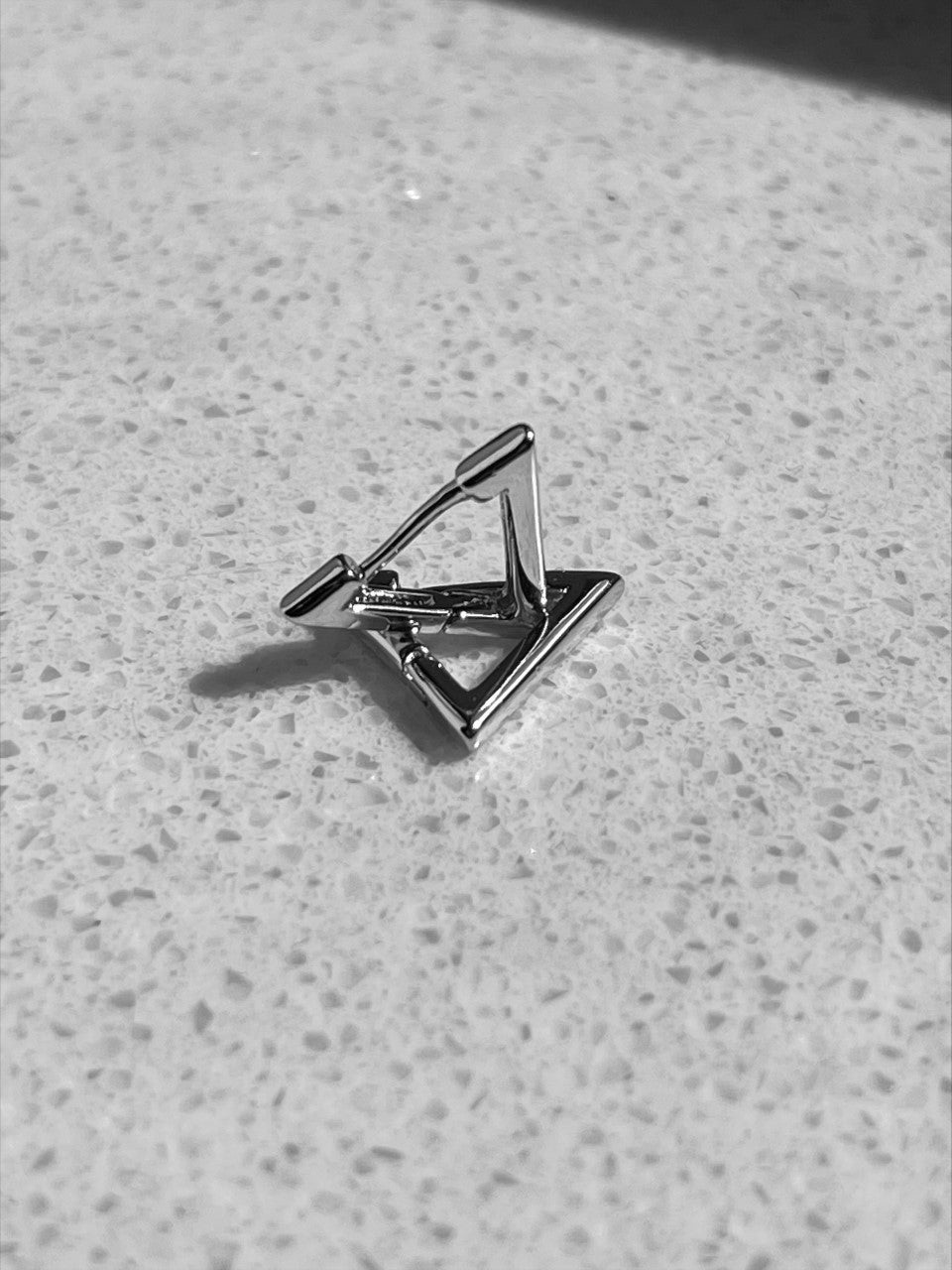 Triangle oorbellen