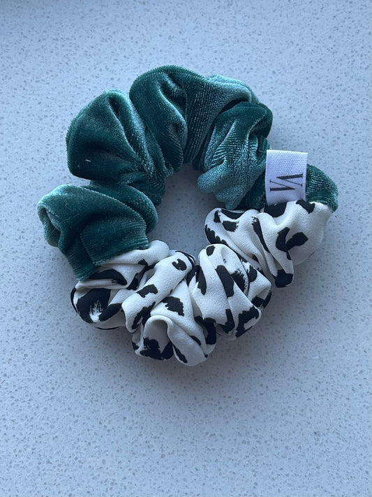 Scrunchie Velvet Green & Leopard ❥