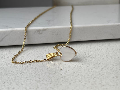 Ketting hartjeshanger van schelp  ❥