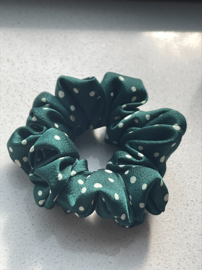 Scrunchie Satin Green ❥